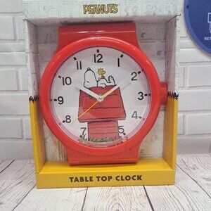 Peanuts Snoopy Tabletop Clock, 2025 Woodstock Charlie Brown Accutime